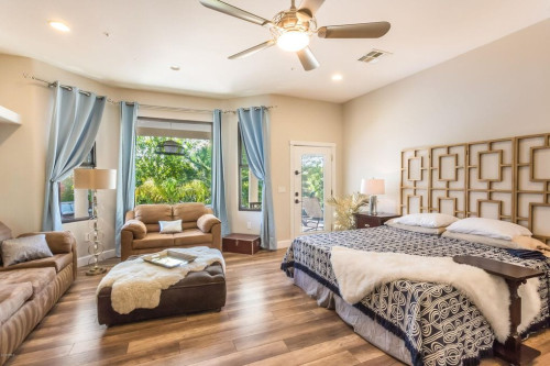 Residential Premium Image