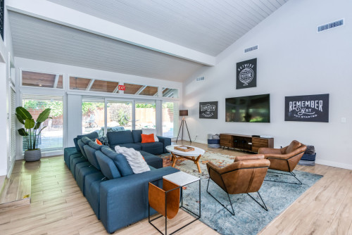 Residential Premium Image