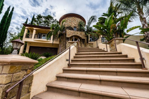 Residential Premium Main Image