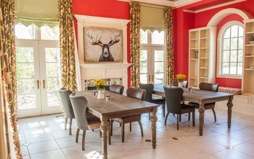 Residential Premium Image