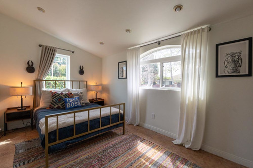 Residential Premium Image