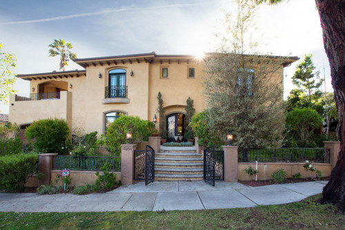 Residential Premium Main Image