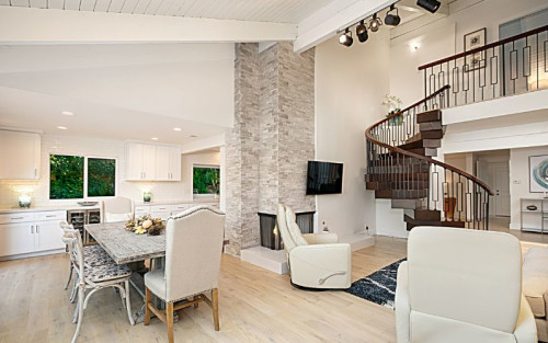 Residential Premium Image