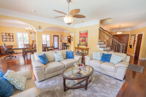 Residential Premium Image