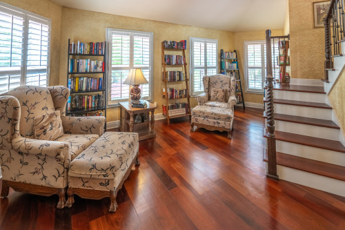 Residential Premium Image
