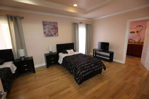 Residential Premium Image