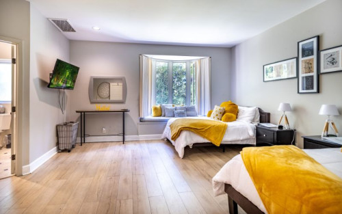 Residential Premium Image
