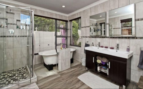 Residential Premium Image