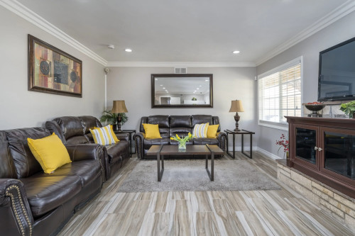 Residential Premium Image