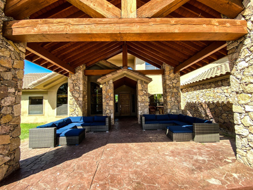 Residential Premium Image