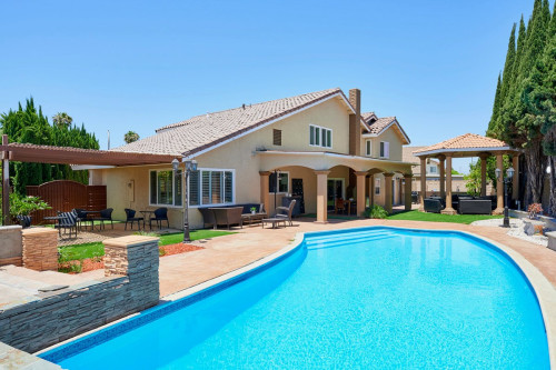 Residential Premium Main Image