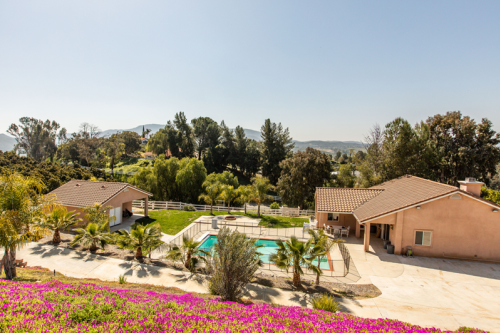 Residential Premium Image