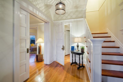 Residential Premium Image