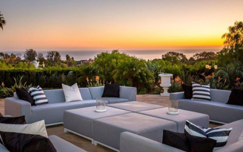Residential Premium Image
