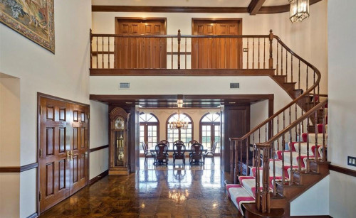 Residential Premium Image