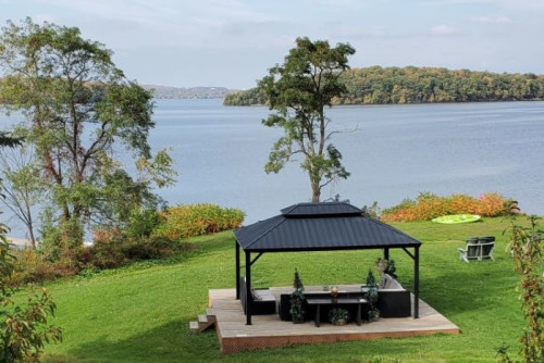 Residential Premium Image