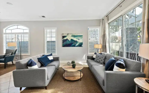 Residential Premium Image