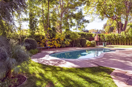 Residential Premium Image