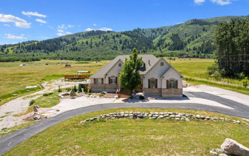 Residential Premium Main Image