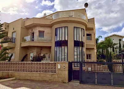 Residential Premium Image