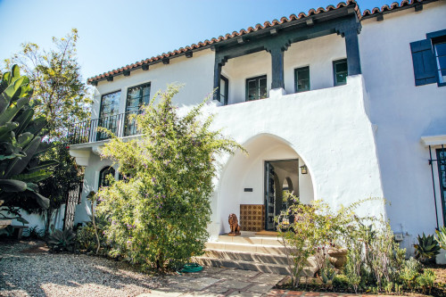 Residential Premium Image