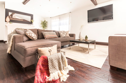 Residential Premium Image