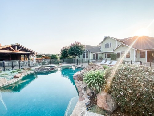 Residential Premium Main Image