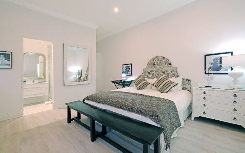 Residential Premium Image