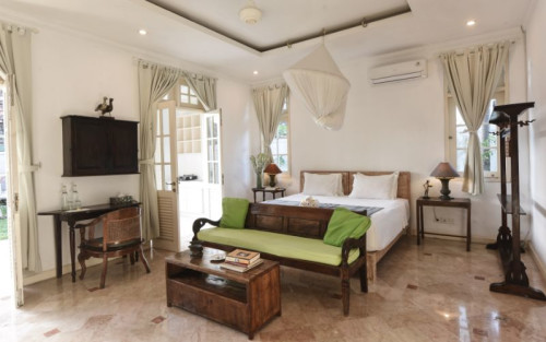 Residential Premium Image