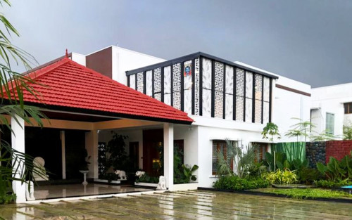 Residential Premium Main Image