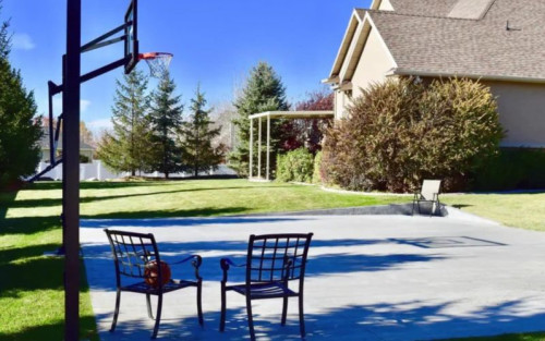Residential Premium Image