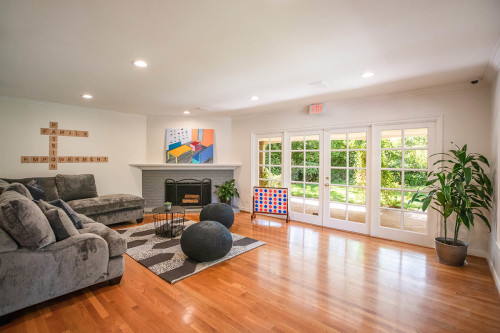 Residential Premium Image