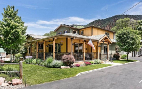 Residential Premium Main Image