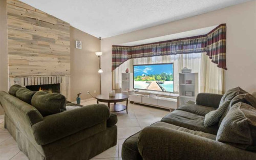Residential Premium Image