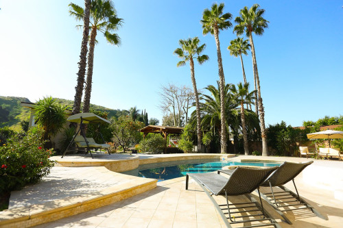 Residential Premium Main Image