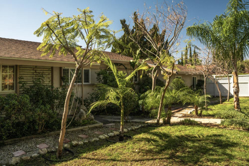 Residential Premium Image