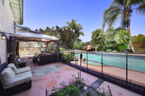 Residential Premium Image