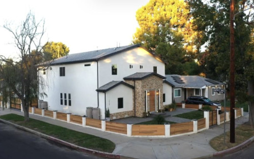 Residential Premium Main Image