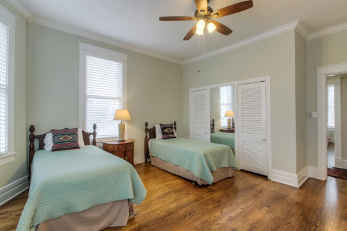 Residential Premium Image
