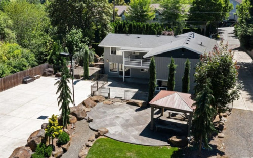 Residential Premium Image