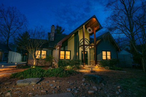 Residential Premium Main Image