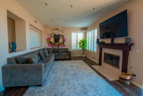 Residential Premium Image