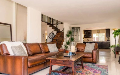Residential Premium Image