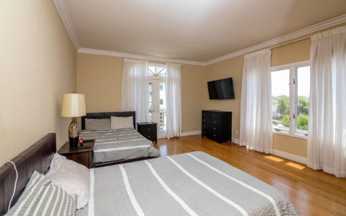 Residential Premium Image