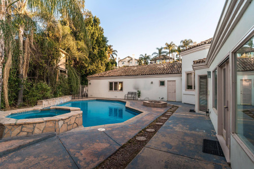 Residential Premium Image