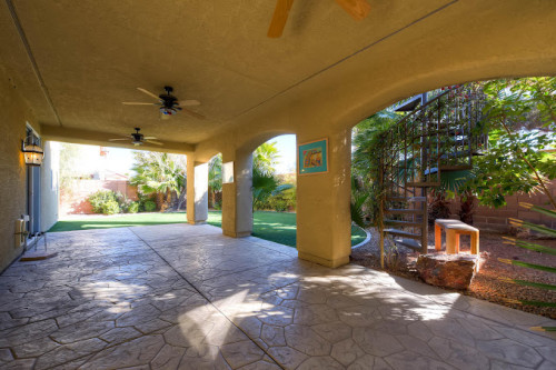 Residential Premium Image