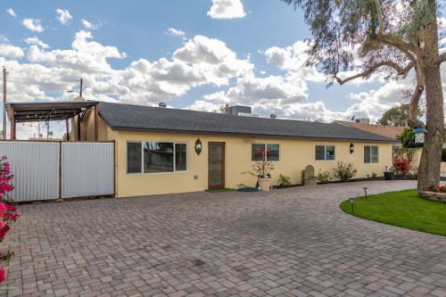 Residential Premium Image