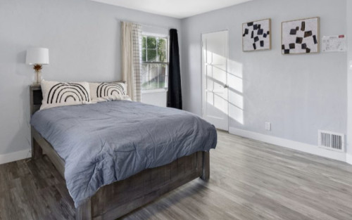 Residential Premium Image