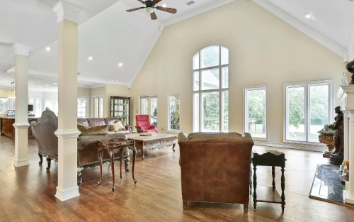 Residential Premium Image