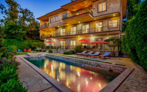 Residential Premium Main Image